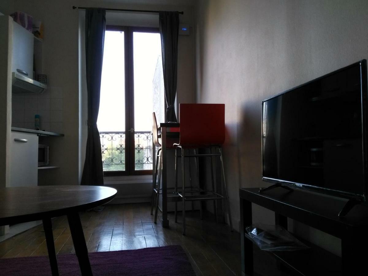 Charming Parisian Studio! Ivry-sur-Seine Dış mekan fotoğraf